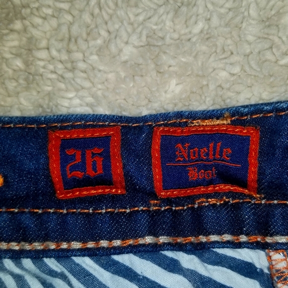 ROCK REVIVAL JEANS - Picture 2 of 10